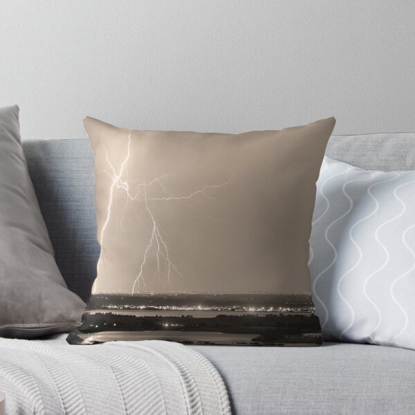 Artikelvorschau, Lightning Strike Boulder Reservoir and Coot Lake Sepia entworfen und verkauft von Bo Insogna.