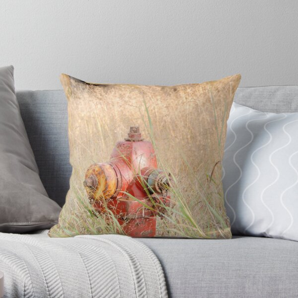Fire Hydrent in tall grass Throw Pillow