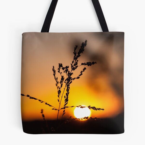 Artikelvorschau, Grass Seed at Sunset entworfen und verkauft von Leigh Metzroth.