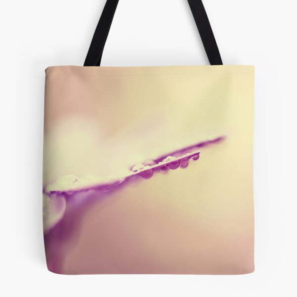 Item preview, dreamy daisy designed and sold by Ingrid Beddoes Photography.