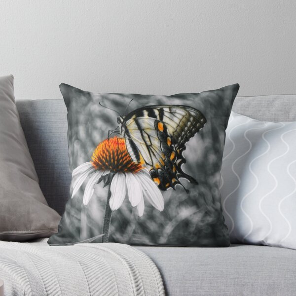 Aperçu de l'œuvre Eastern Tiger Swallowtail créée et vendue par Sharon Woerner.