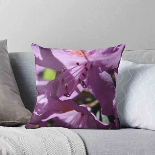Aperçu de l'œuvre purple flowers créée et vendue par Yellowstar.