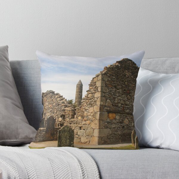 Artikelvorschau, Ruined Church, Glendalough entworfen und verkauft von Adrian McGlynn.