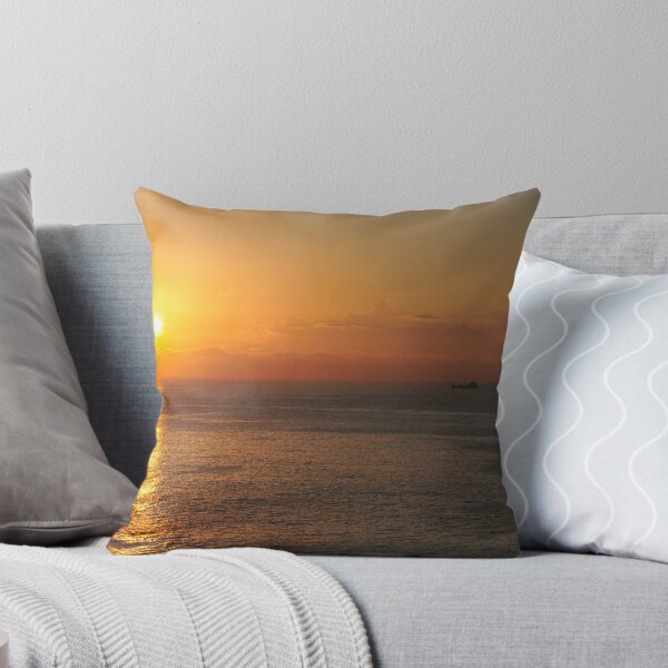 Artikelvorschau, Sail On The Sun Rise entworfen und verkauft von LlandellaCauser.