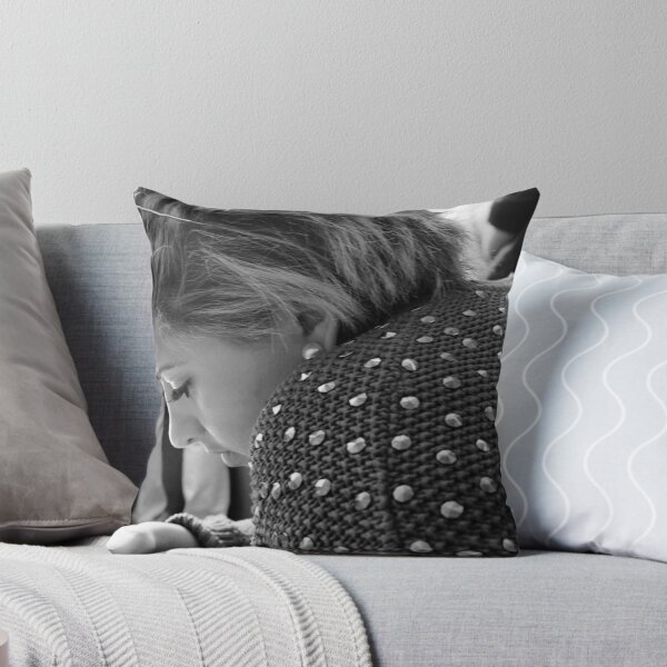 Item preview, untitled designed and sold by Mogu.