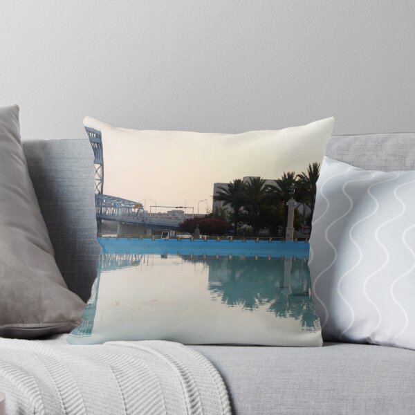 Aperçu de l'œuvre Bridge Reflections créée et vendue par Carol Bailey-White.