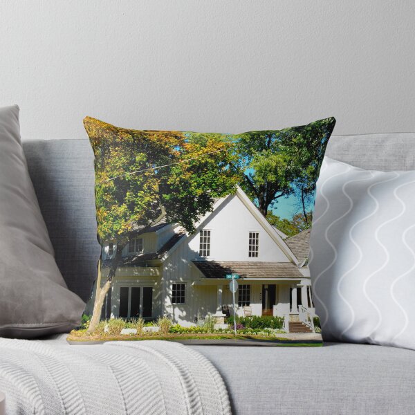 Item preview, Canadian home designed and sold by MarianBendeth.