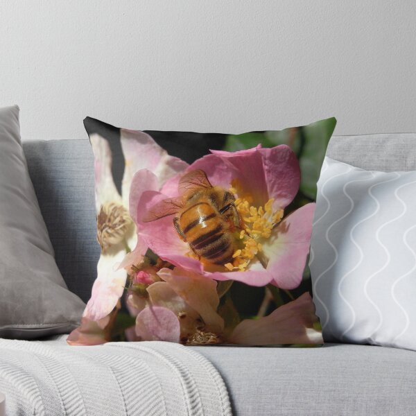 Item preview, bee IV designed and sold by Floralynne.