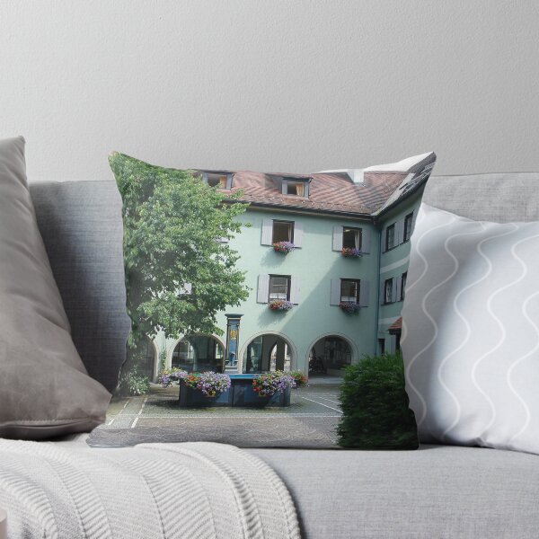 Artikelvorschau, Little Blue Fountain entworfen und verkauft von Ellanita.