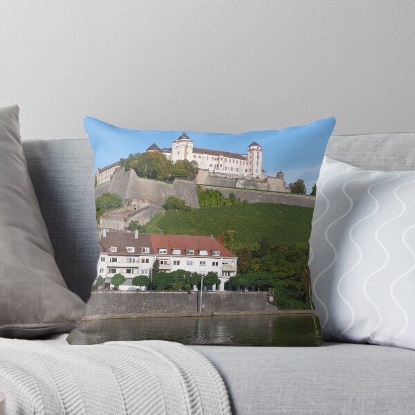 Artikelvorschau, Festung Marienberg entworfen und verkauft von Thaddeus Zajdowicz.