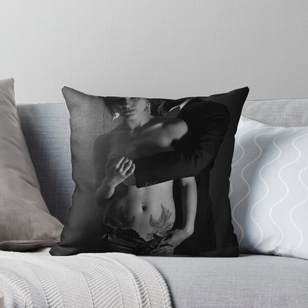 Artikelvorschau, Girl with the Dragon Tattoo entworfen und verkauft von JAS Photography.