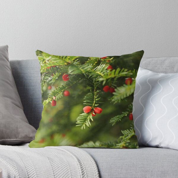 Artikelvorschau, Merry Christmas To Yew entworfen und verkauft von Alison Finch.