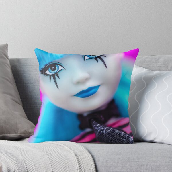 Artikelvorschau, Punk Gothic Doll entworfen und verkauft von MMPhotographyUK.