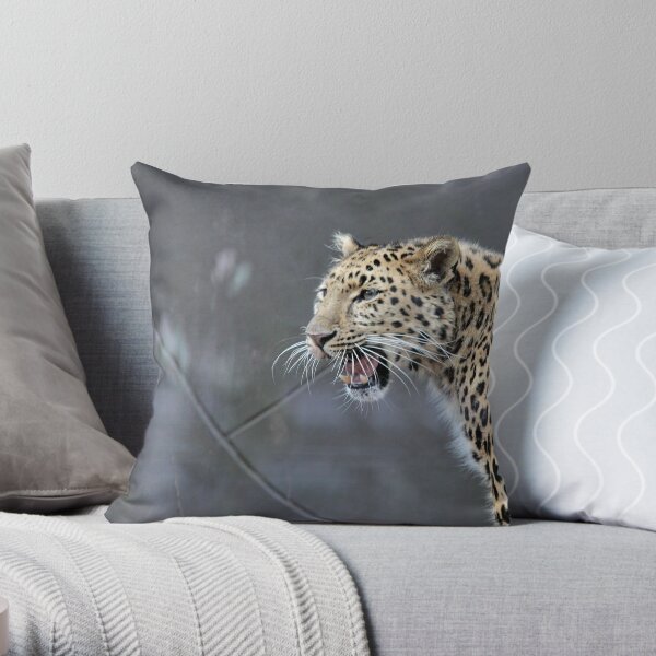 Amur leopard Throw Pillow