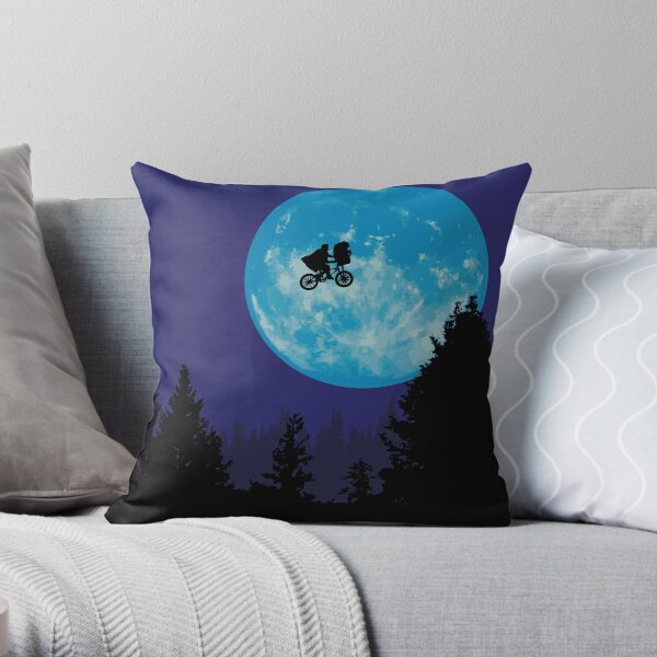E.T. the Extra-Terrestrial Throw Pillow