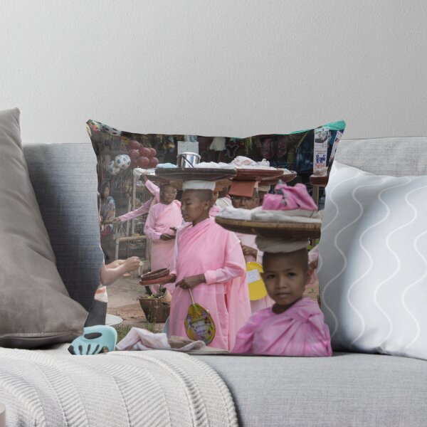 Item preview, carrying designed and sold by Anne Scantlebury.