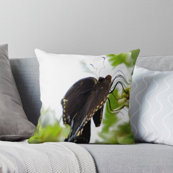 Artikelvorschau, Butterfly In Blur entworfen und verkauft von WildestArt.