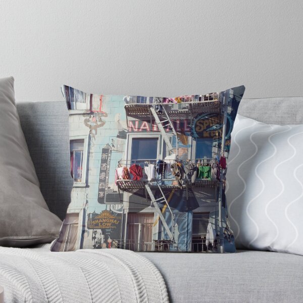 Artikelvorschau, north beach hanging laundry entworfen und verkauft von photoeverywhere.