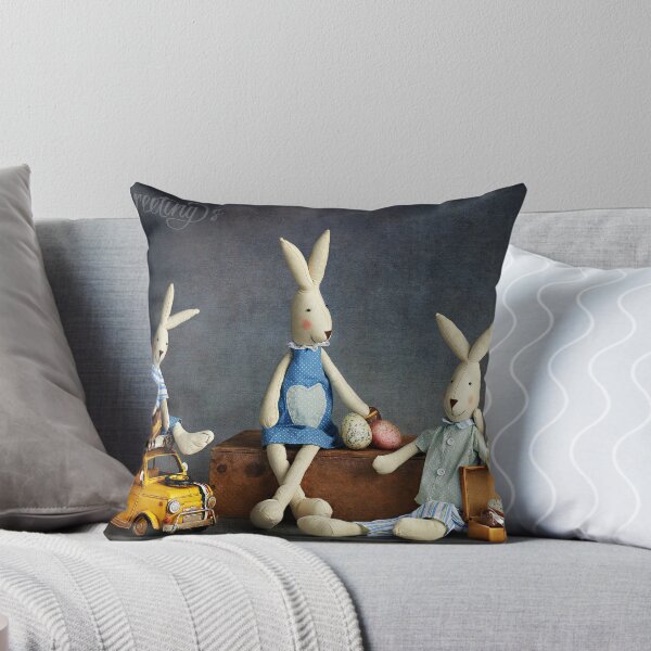Aperçu de l'œuvre Still Life #39 -  " Easter Greetings " créée et vendue par Malcolm Heberle.