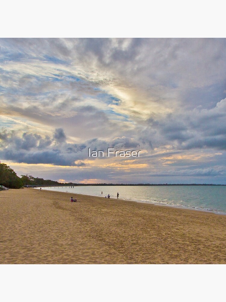 Harvey Bay by Mowog