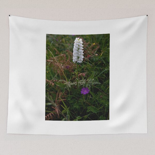 Item preview, Orquídea blanca irlandesa designed and sold by George Row.