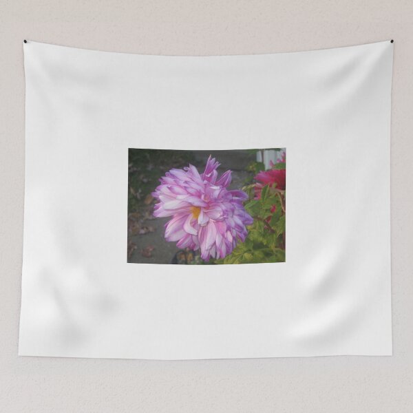Artikelvorschau, Dahlia From Heaven entworfen und verkauft von Jane Neill-Hancock.