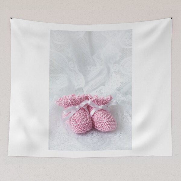 Artikelvorschau, Babyschuhe - Pink 1 entworfen und verkauft von Ellesscee.