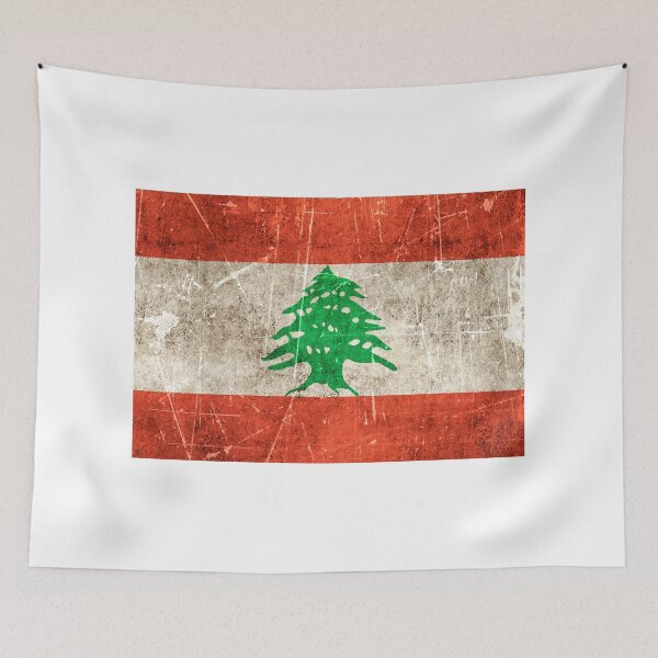 Aperçu de l'œuvre Drapeau libanais vintage vieilli et rayé créée et vendue par JeffBartels.