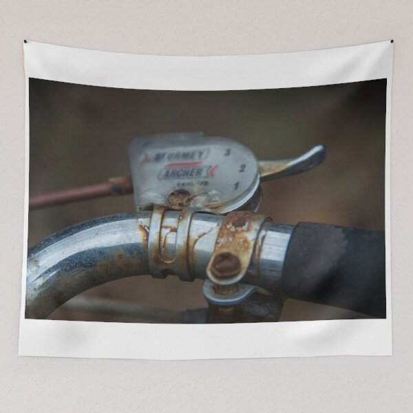 Item preview, Giving the gears designed and sold by Papaki.