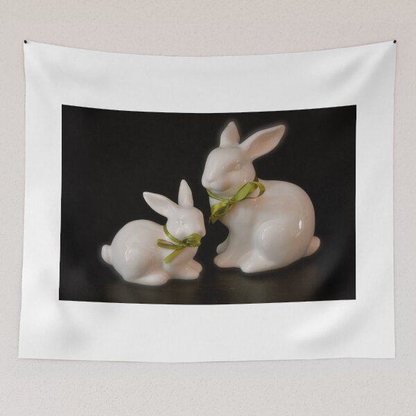 Aperçu de l'œuvre Ceramic Bunnies créée et vendue par Lynnrmorris.