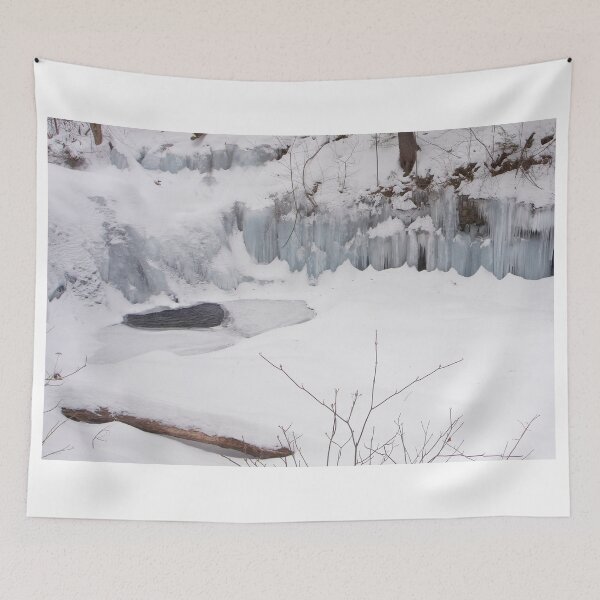 Artikelvorschau, Die Eiswand bei Wyandot Falls entworfen und verkauft von Gene Walls.