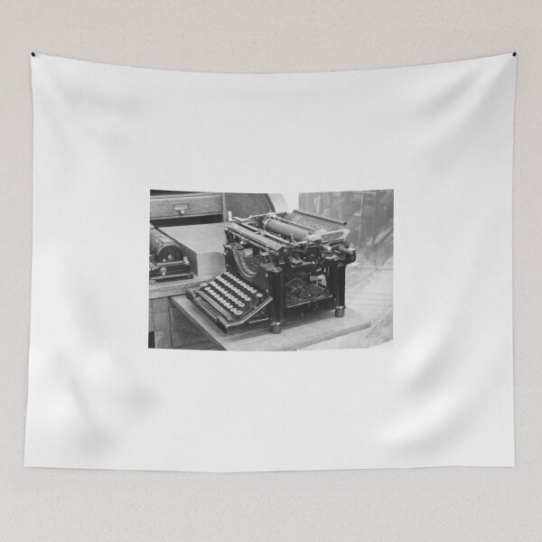 Item preview, Underwood typewriter designed and sold by Thaddeus Zajdowicz.