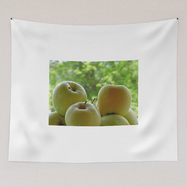 Aperçu de l'œuvre Golden Delicious créée et vendue par Frankie Cat Photography.