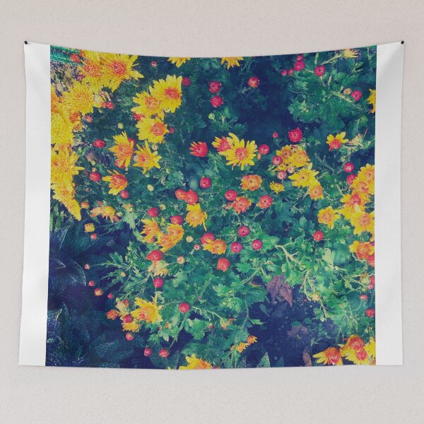 Aperçu de l'œuvre Prairie multicolore lunatique sauvage fleurs de marguerite créée et vendue par ankka.