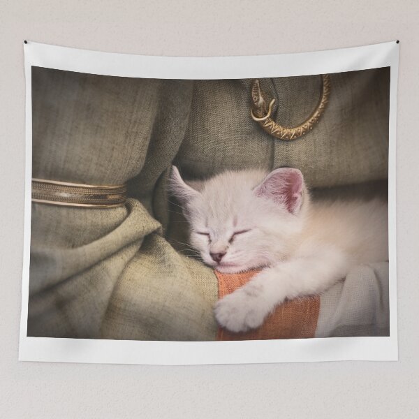 Item preview, Kitty designed and sold by Rebeca Saray.
