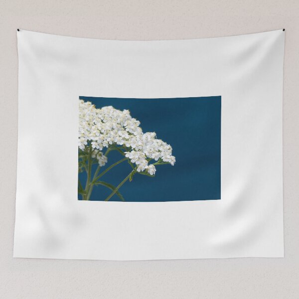 Item preview, Fleurs blanches designed and sold by Sylvie Villeneuve.