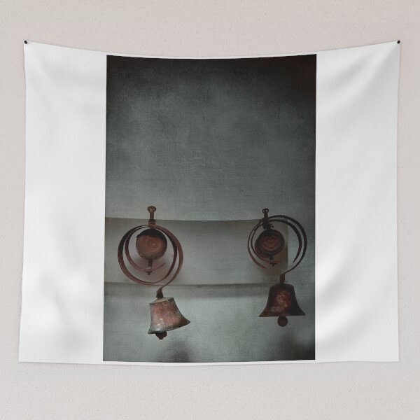 Aperçu de l'œuvre Rustic bells créée et vendue par Svetlana Sewell.