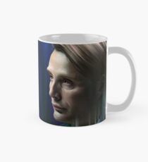 HANNIBAL: rings of red and gold Mug
