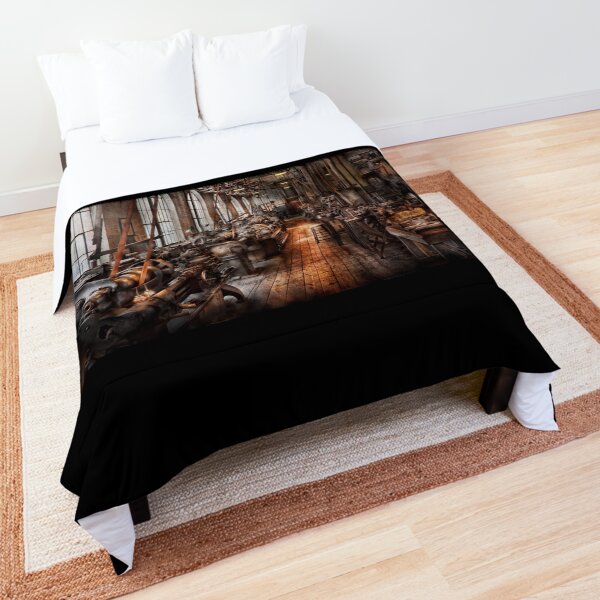 Machinist - A fully functioning machine shop Comforter