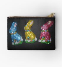 3 Osterhasen 04/11/19 Studio Clutch