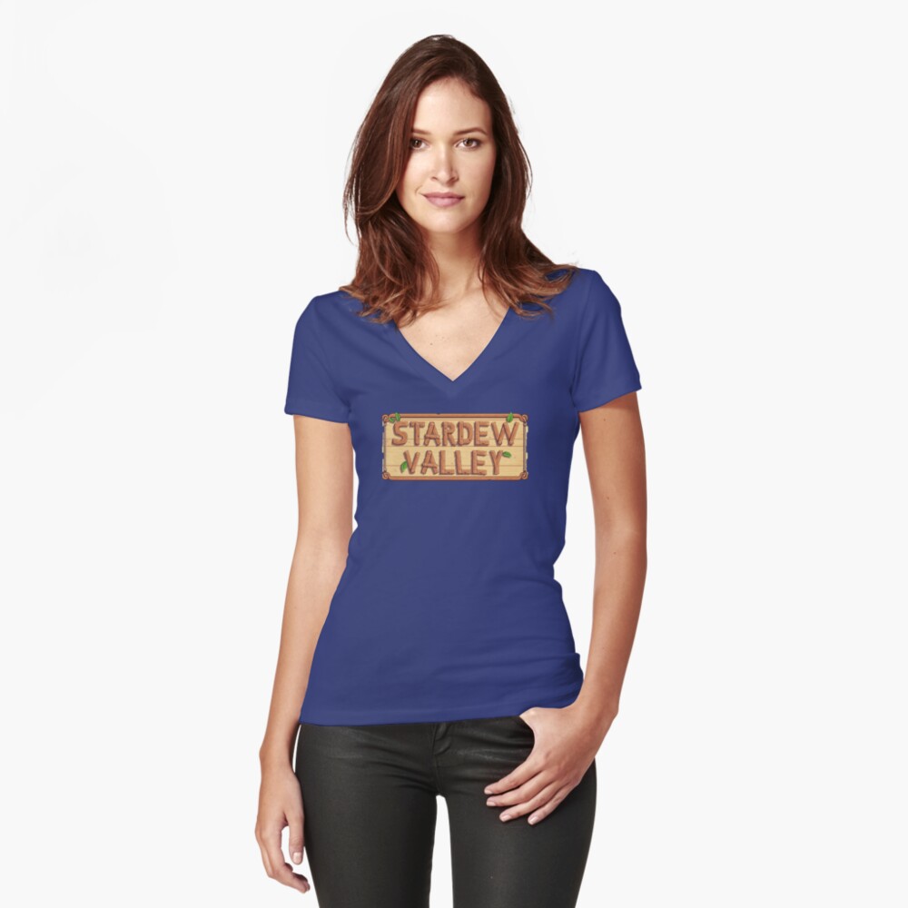 Aperçu de l'œuvre T-shirt moulant col V créée et vendue par mwatkins123.