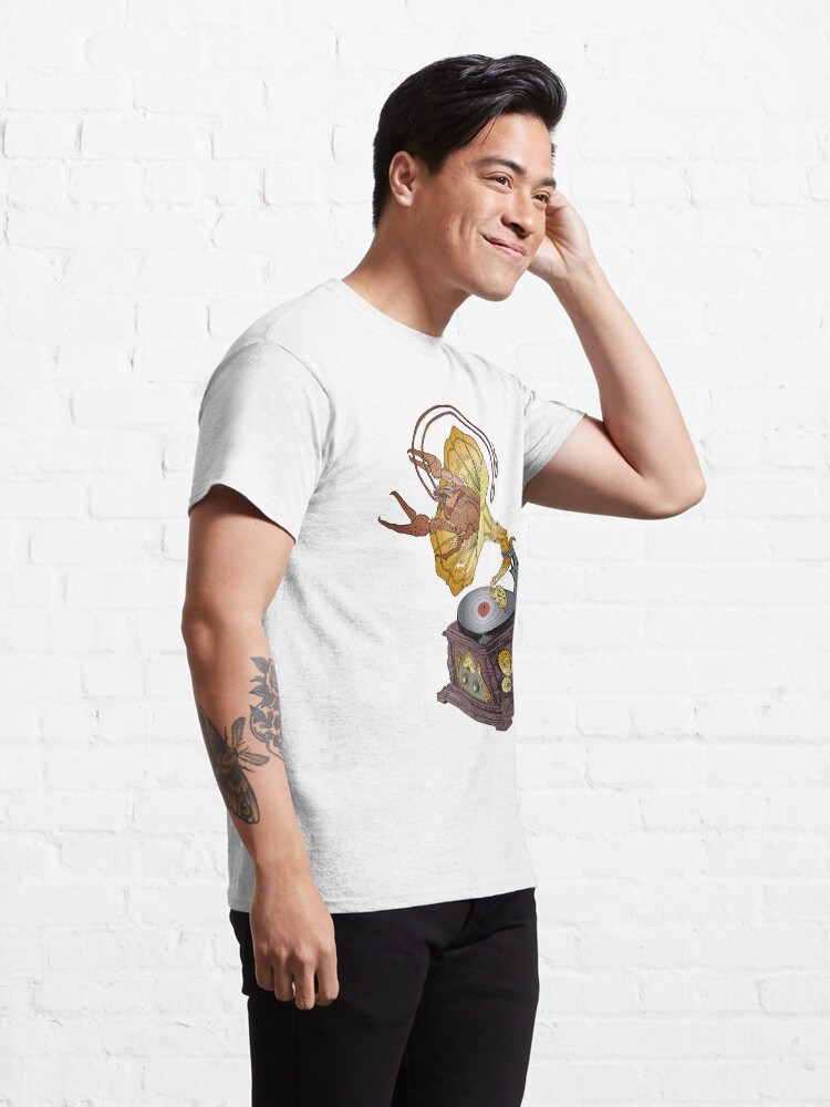 Alternate view of Grotesque vintage steampunk style gramophone with lobster crawling out of it. Classic T-Shirt
