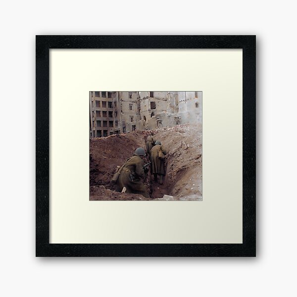 Vista previa del artículo con la obra «Soldados soviéticos en Stalingrado», diseñado y vendido por Richard  White.