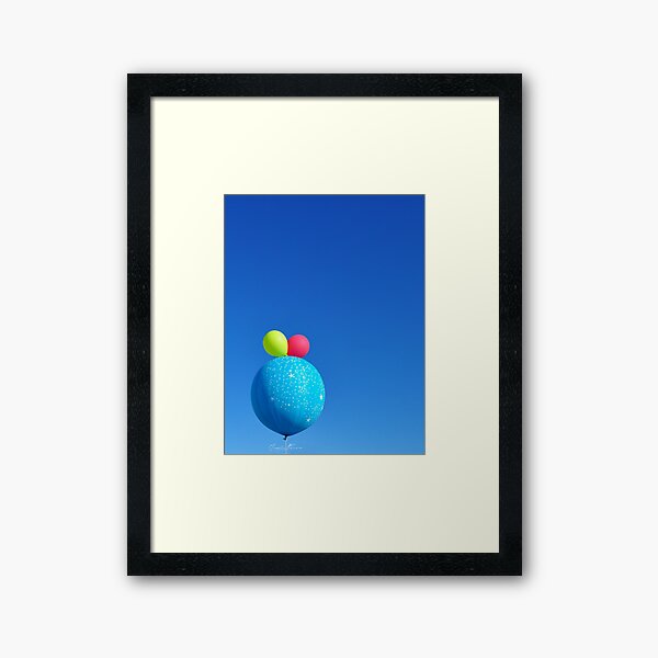 Onyuzbin baloncuk Framed Art Print
