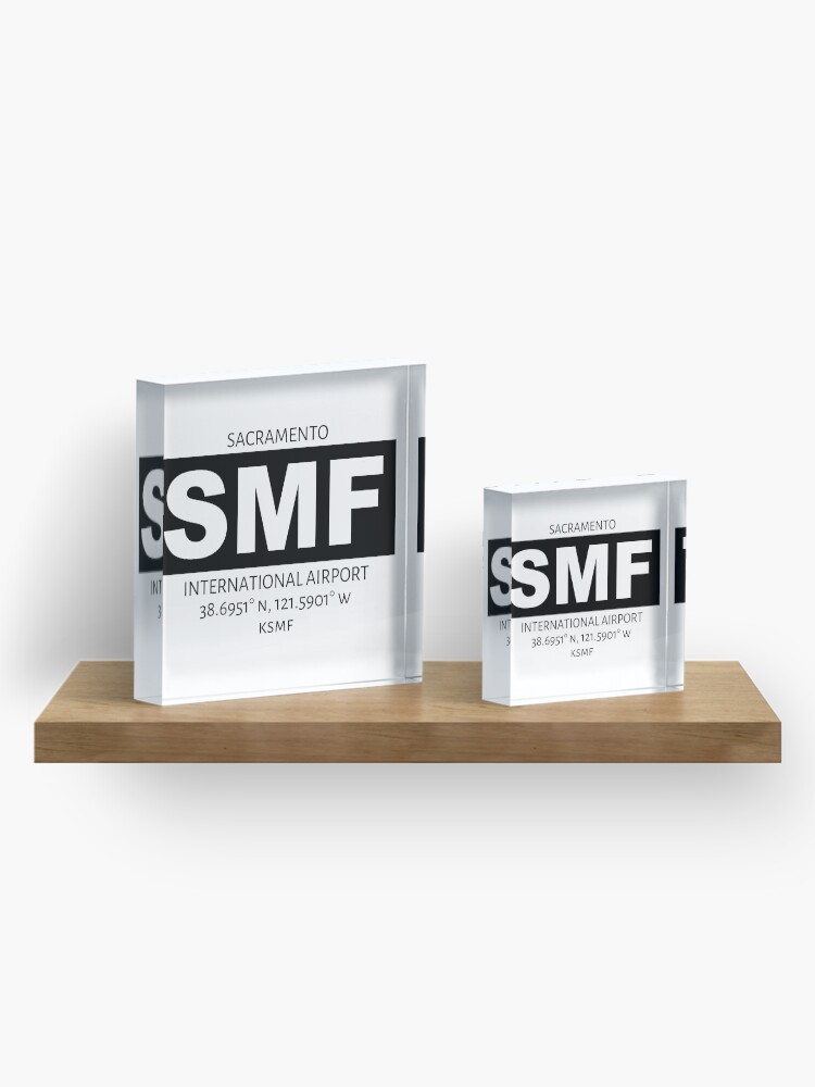 Alternate view of Sacramento International Airport SMF Acrylic Block