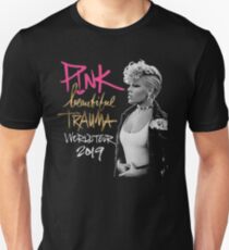 Rosa Trauma-Welttournee Slim Fit T-Shirt