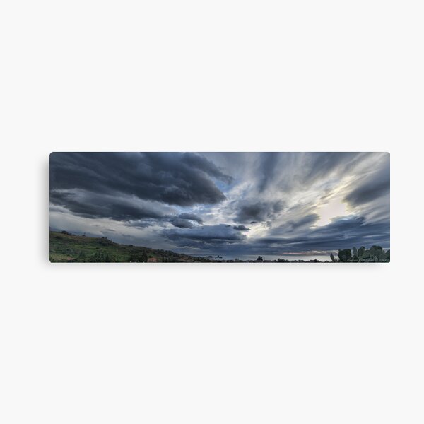 A dramatic seascape Canvas Print