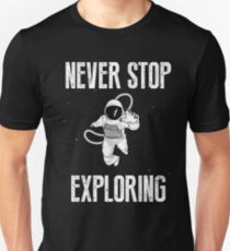 Camiseta ajustada nunca dejes de explorar