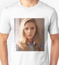 Scarlett Johansson Unisex T-Shirt