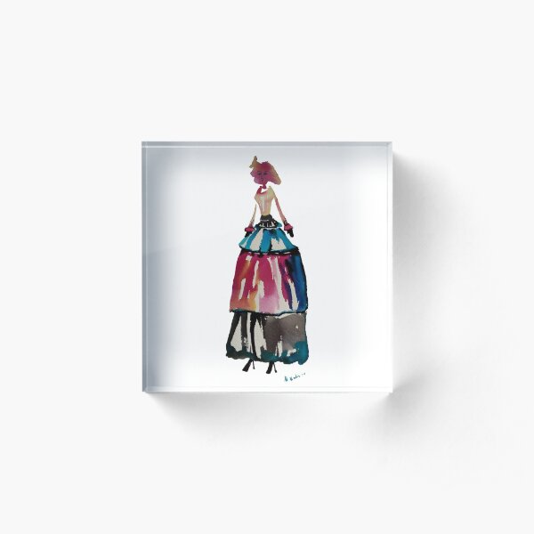 Donna alta rossa Acrylic Block